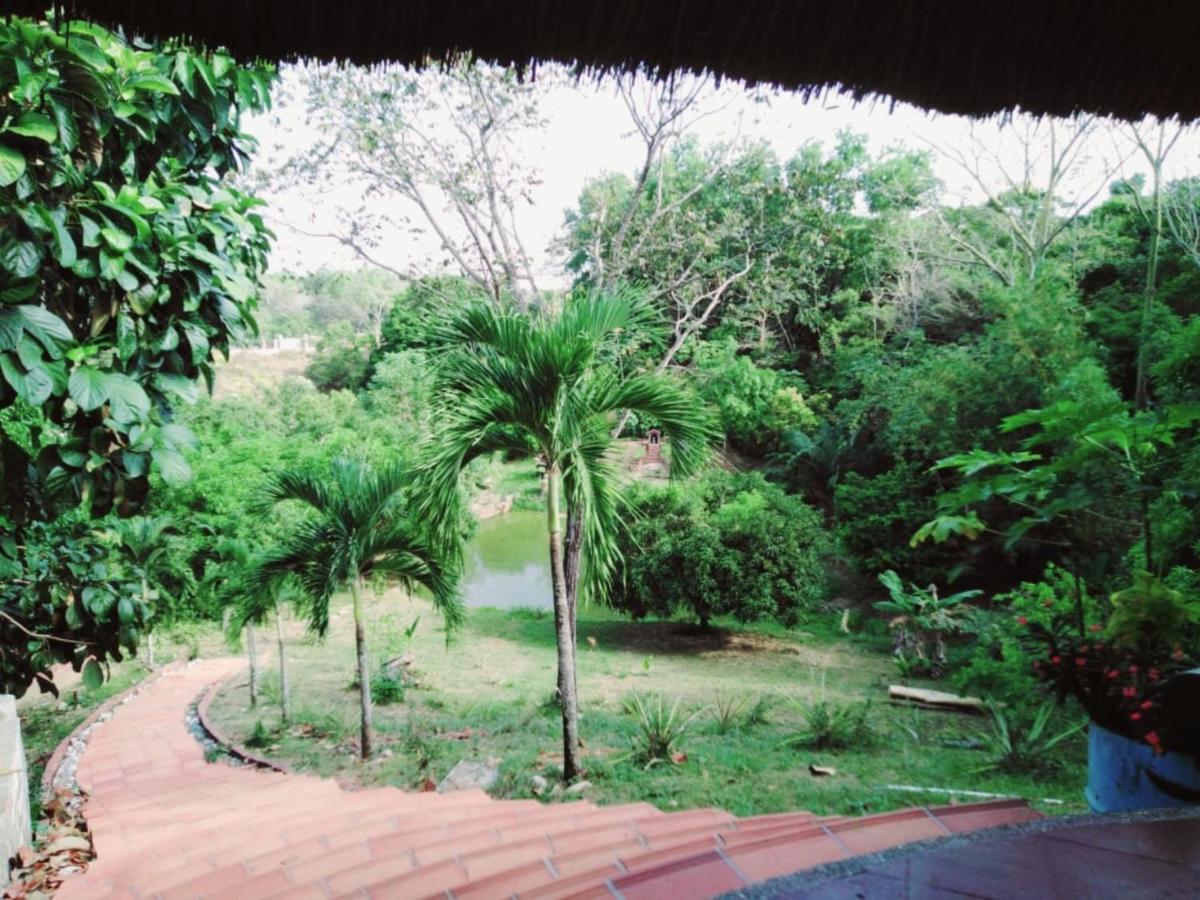 Caucasia Casa Campo Emaus מראה חיצוני תמונה
