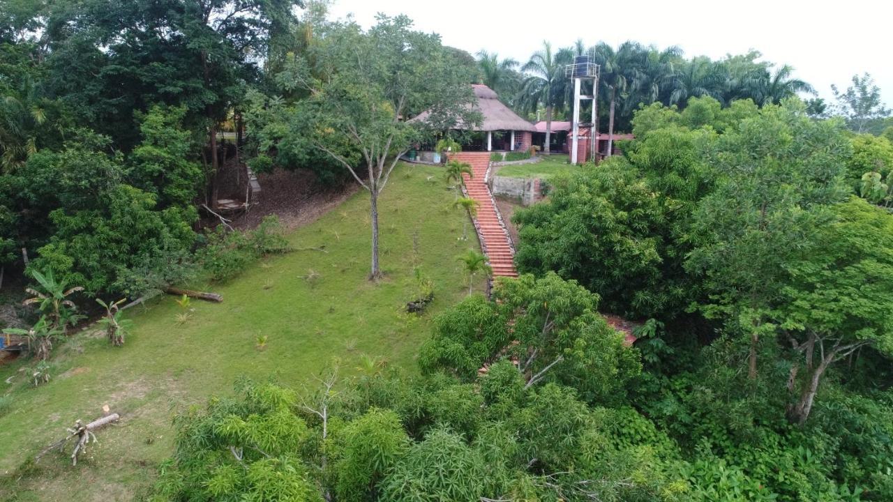 Caucasia Casa Campo Emaus מראה חיצוני תמונה